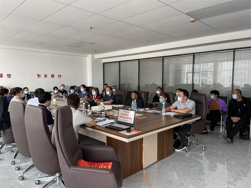 民建云南省委组织民营企业考察云南精品品牌体验展销中心 助推文化艺术交流与品牌建设